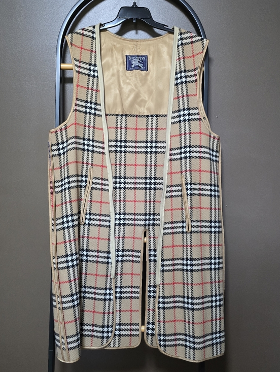 Burberry Jackets & Blazers - Burberry Beige Nova Check Sleeveless Long Vest/Liner With Zipper